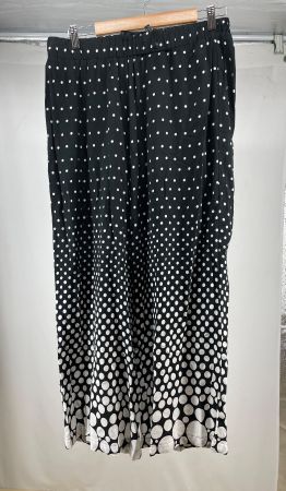 ULLA POPKEN pantalon noir à pois blancs