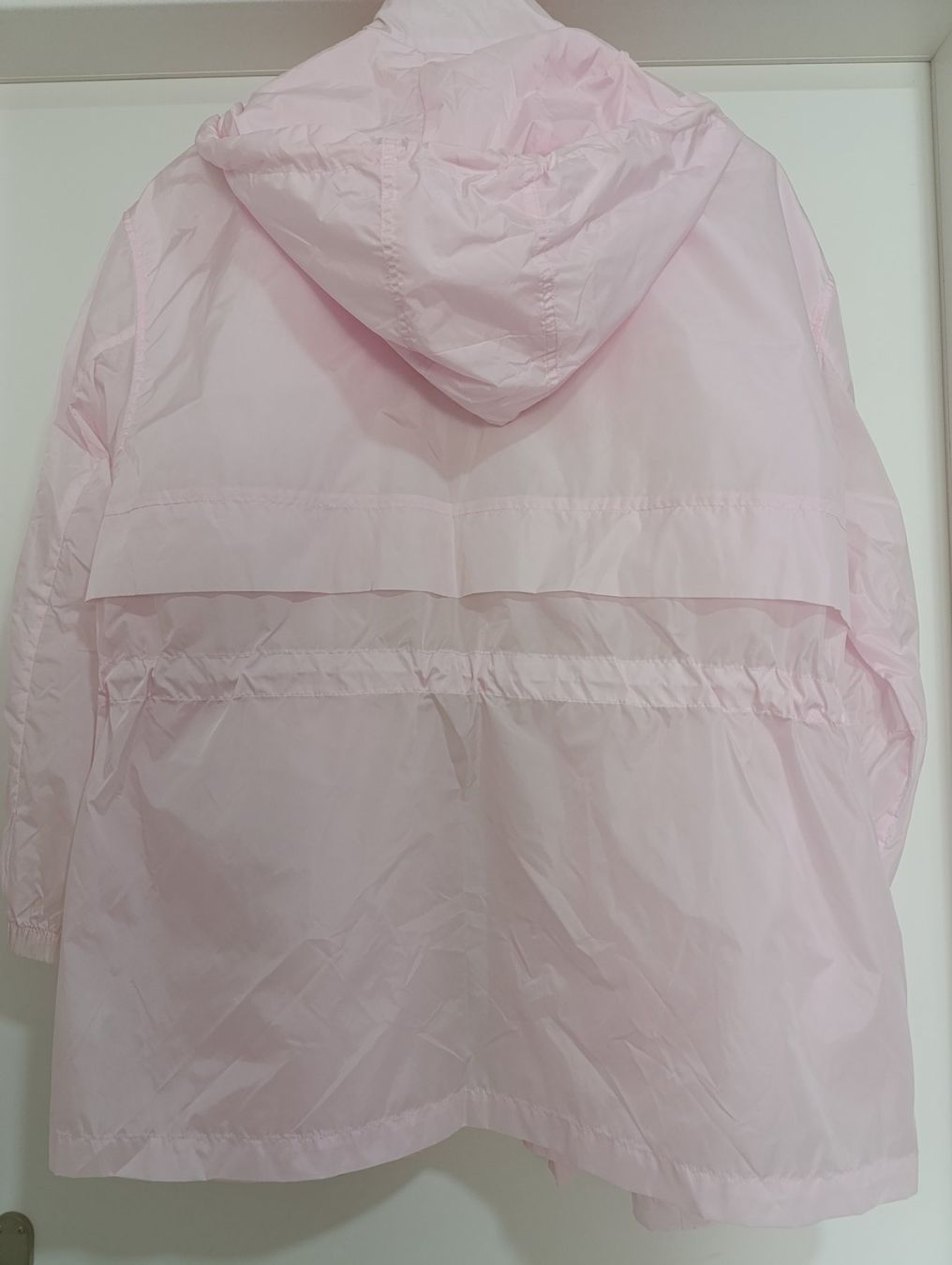 Tommy Hilfiger Jacken: Veste coupe-vent Tommy Hilfiger – Neu (gemäss Beschreibung) aus St-Cergue von Neviana 2