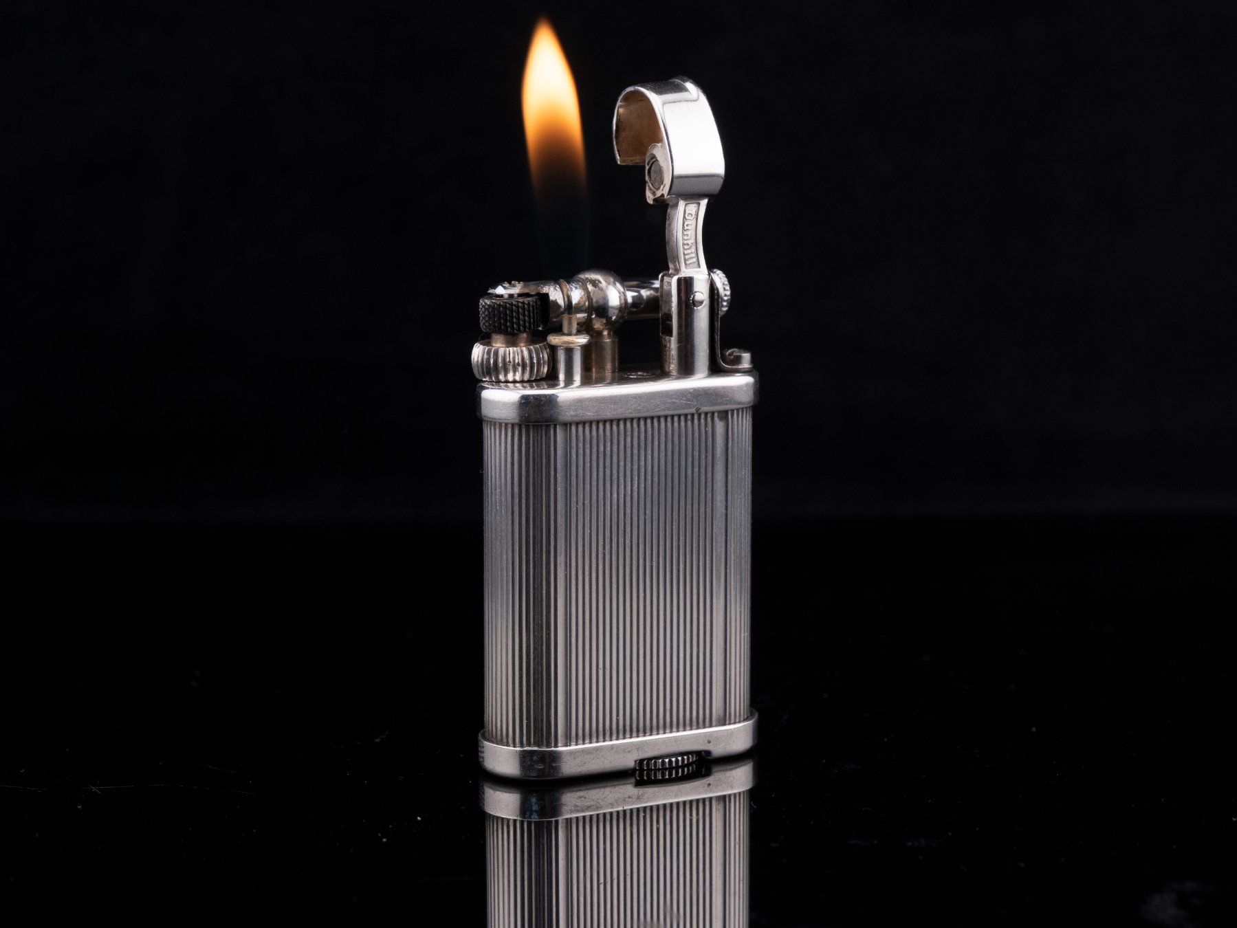 Dunhill Accendini: Dunhill Unique Gasfeuerzeug versilbert – Usato da Emmenbrücke venduto da Feuerzeugservice