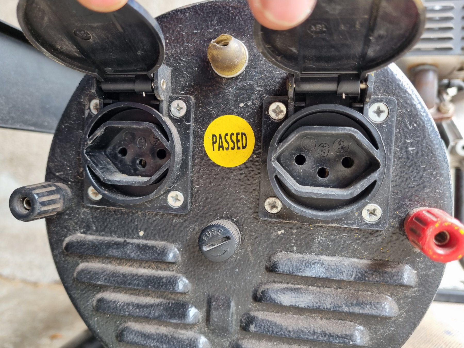 Honda Generatori di corrente: Stromgenerator Stromerzeuger Honda 230V – Usato da Adetswil venduto da Hugo54 5