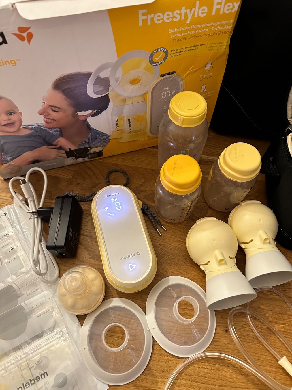 Medela Accessori per l’allattamento: Medela Freestyle flex Milchpumpe – Usato da Zollikofen venduto da Ushurma 1