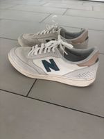 New Balance 440 Shoes 
