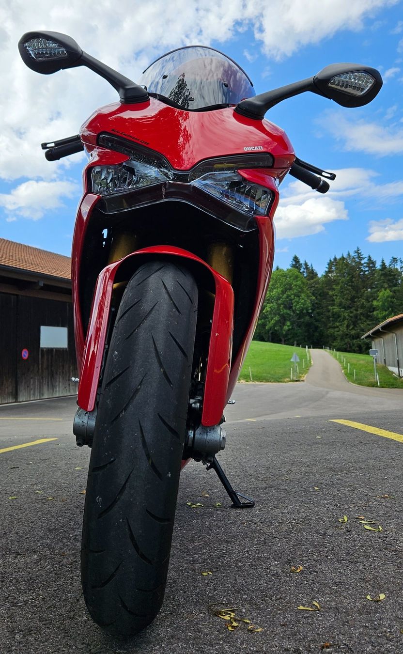 Ducati Strada: Ducati 937 Supersport S – Usato da Brügg BE venduto da desmodue 2