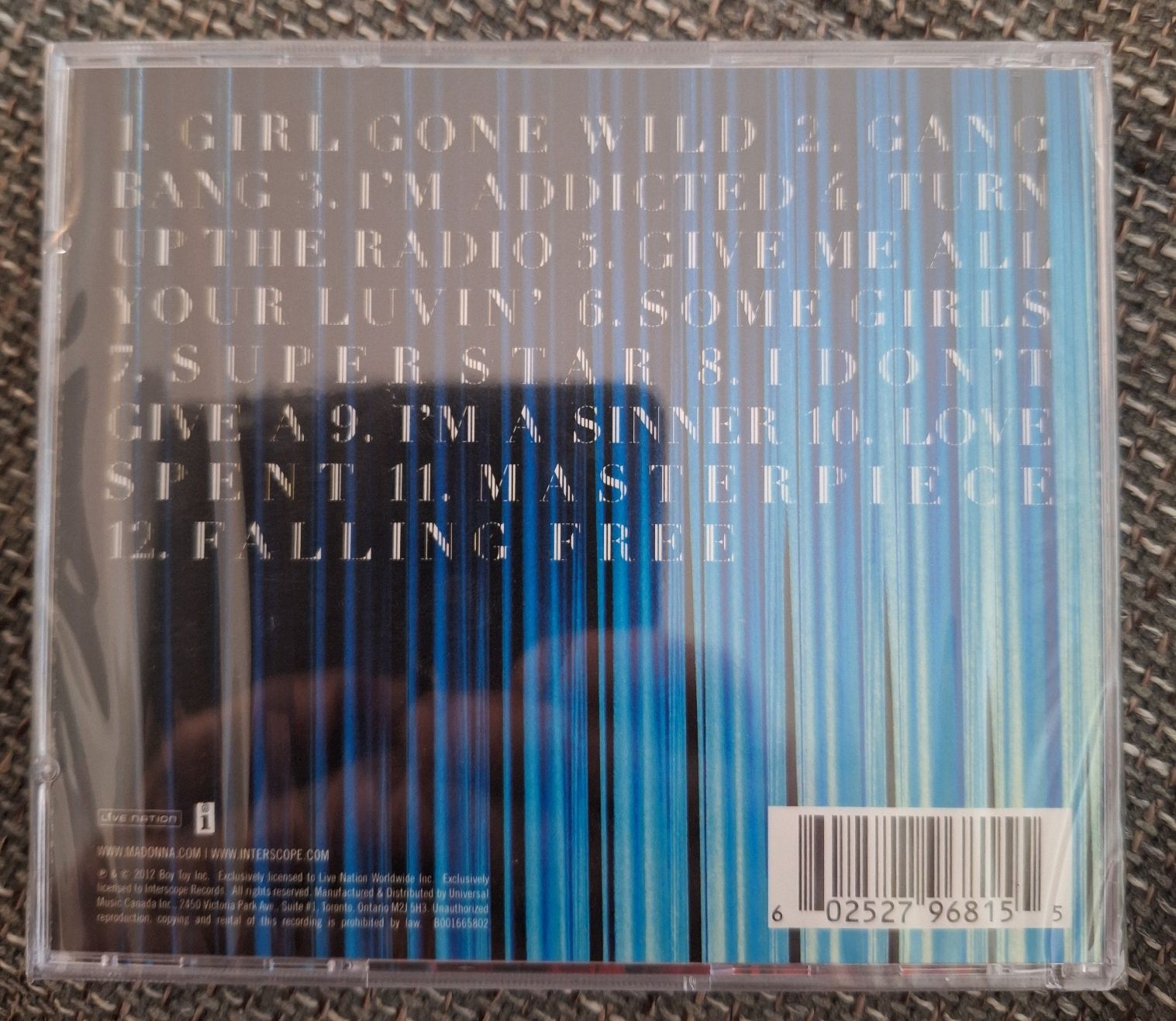 CD: Madonna MDNA CD Canada – Nuovo e nell'imballaggio originale da Luzern venduto da thomarco 1