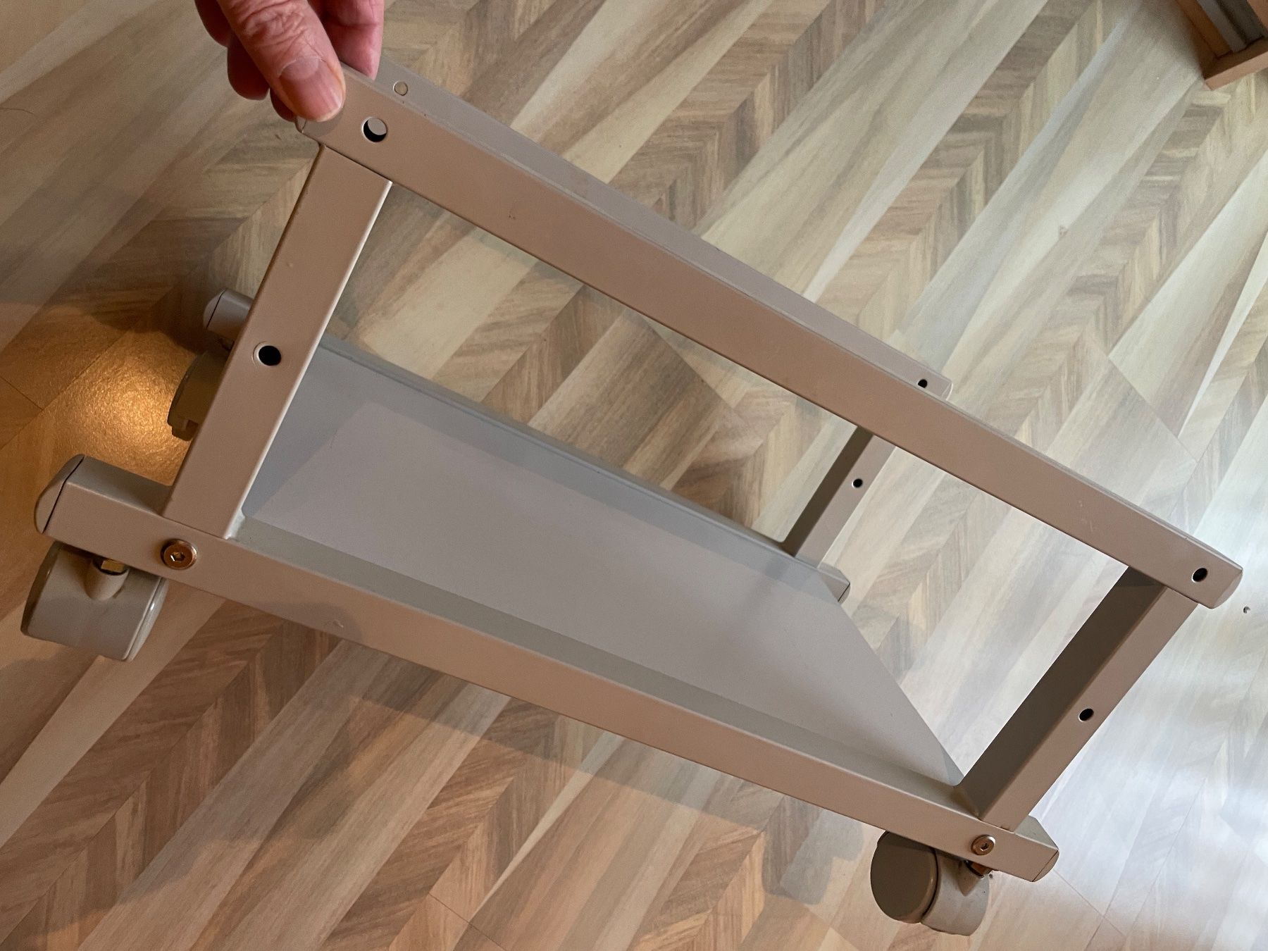 PC: Rollwagen für Computerturm – Usato da ossingen venduto da franco057 3