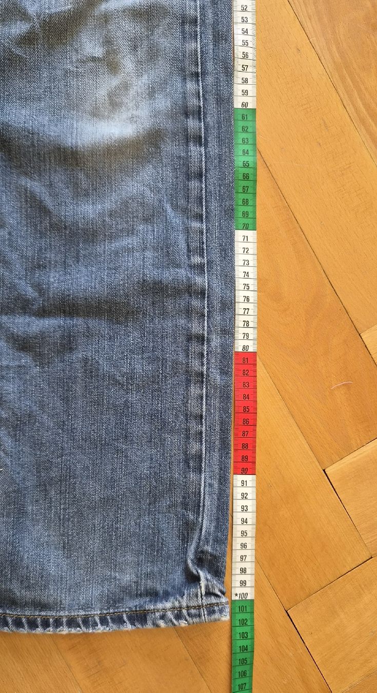 Levi's Jeans: Levi's 512 Vintage Bootcut 29x32 – Usato da La Chaux-de-Fonds venduto da VenexiaStevenson 6