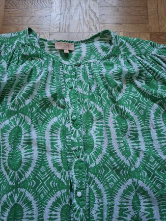 Chemisier Goa vert motif blanc manches longues taille S