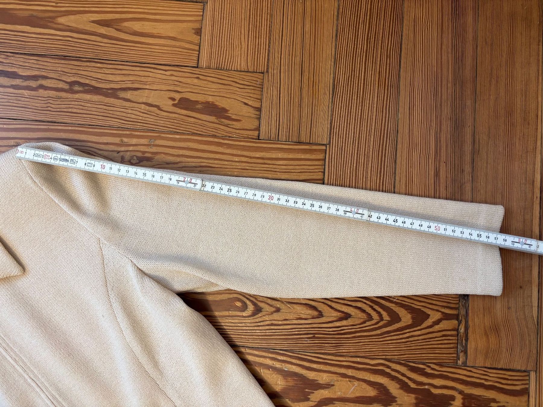Jacken: St. John cremefarbener Strickblazer – Gebraucht aus Horgen von uge_pd5p 5