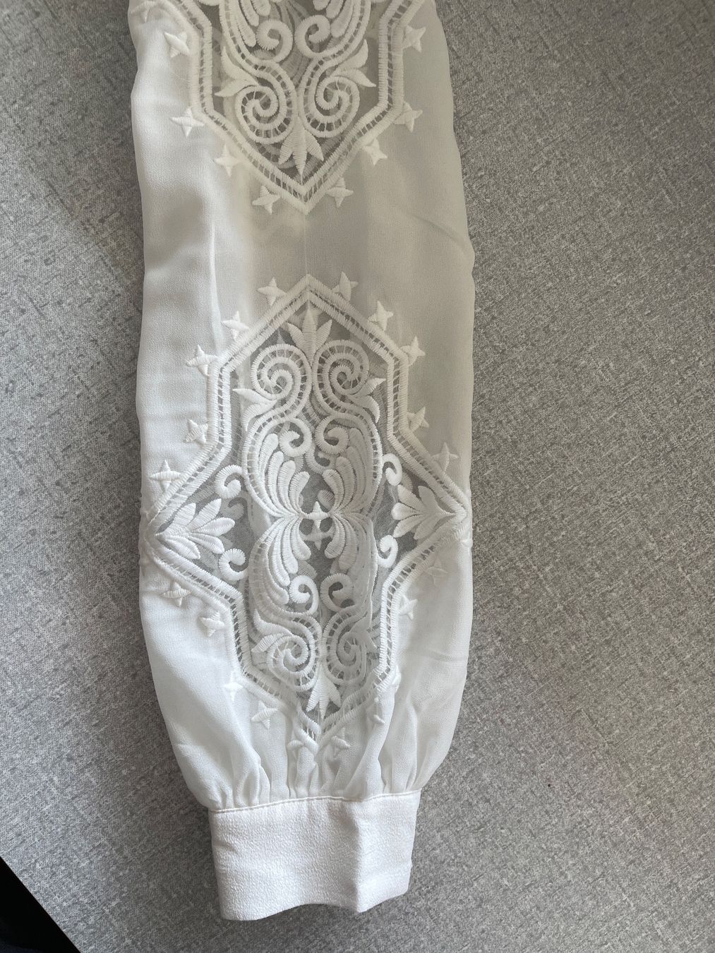 Vila Camicette: Weisse Bluse von Vila mit Spitzen-Deail – Nuovo e nell'imballaggio originale da Rapperswil SG venduto da Letas_closet 4