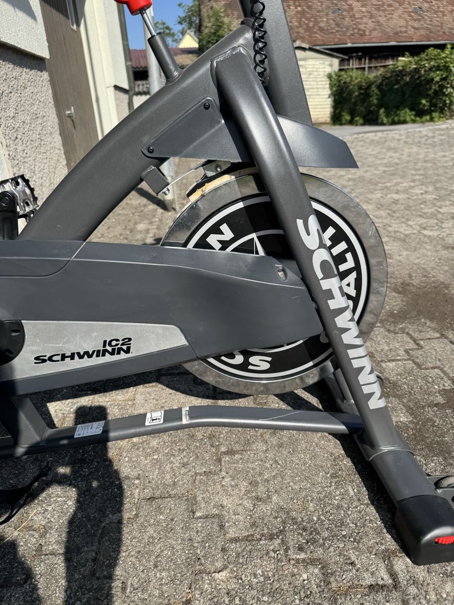 Schwinn Hometrainer: Schwinn Indoor Cycle IC2i – Usato da St. Margrethen SG venduto da taf_alb 3