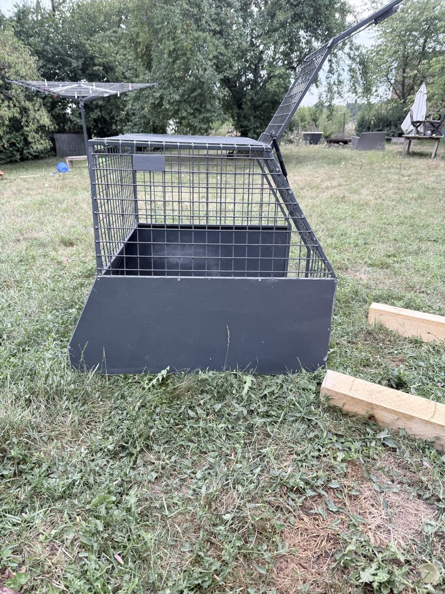Käfige, Transport & Sicherheit: Hundenbox  Metall gebraucht – Gebraucht aus Rudolfingen von Chris238 3