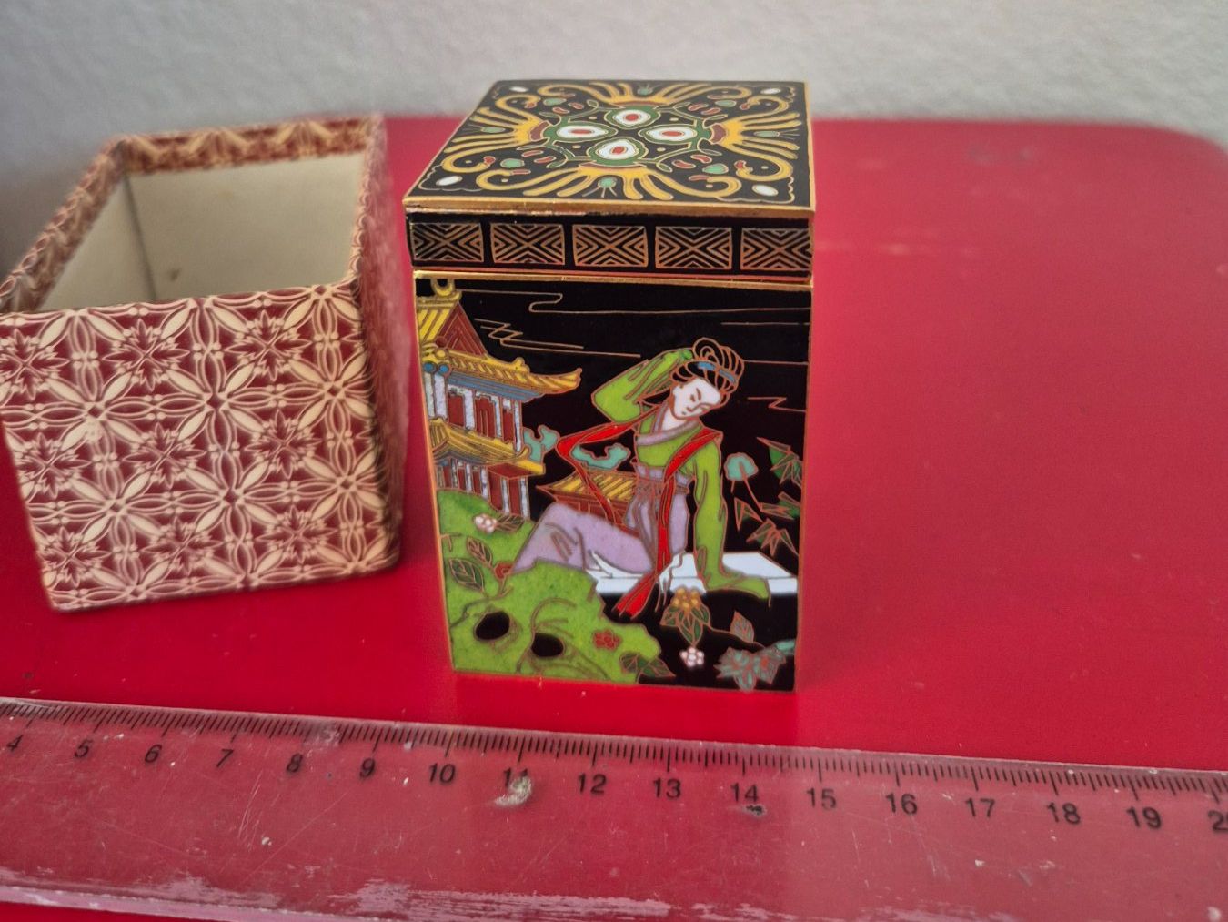 Barattoli: Décoration boîte cloisonnée de Chine – Usato da Fully venduto da tameab 1