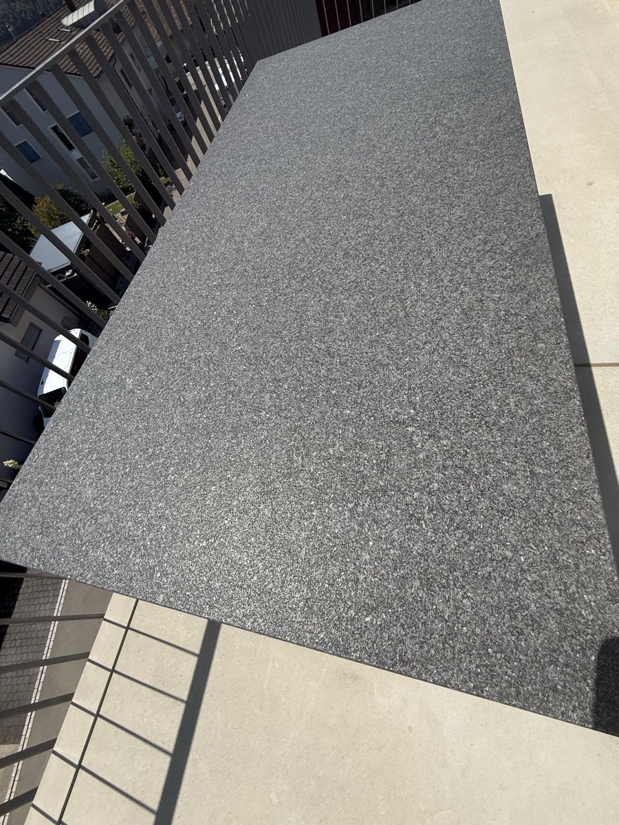 Tables: Granit Gartentisch – D'occasion à Thayngen par fun_qwl9 1