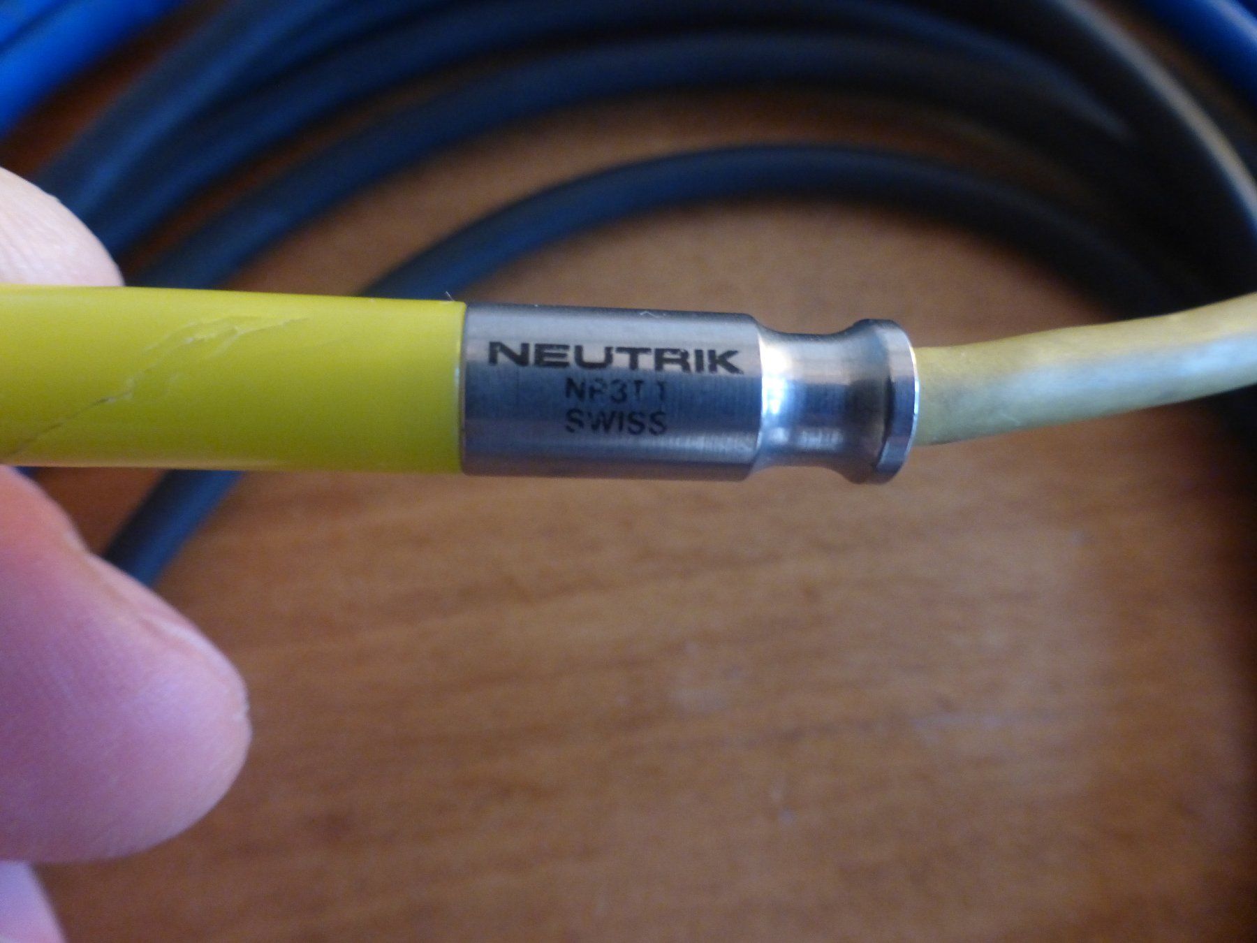 Neutrik Cavi: Neutrik Bantam NP3T T Patchkabelset – Usato da Zumikon venduto da psisound 5