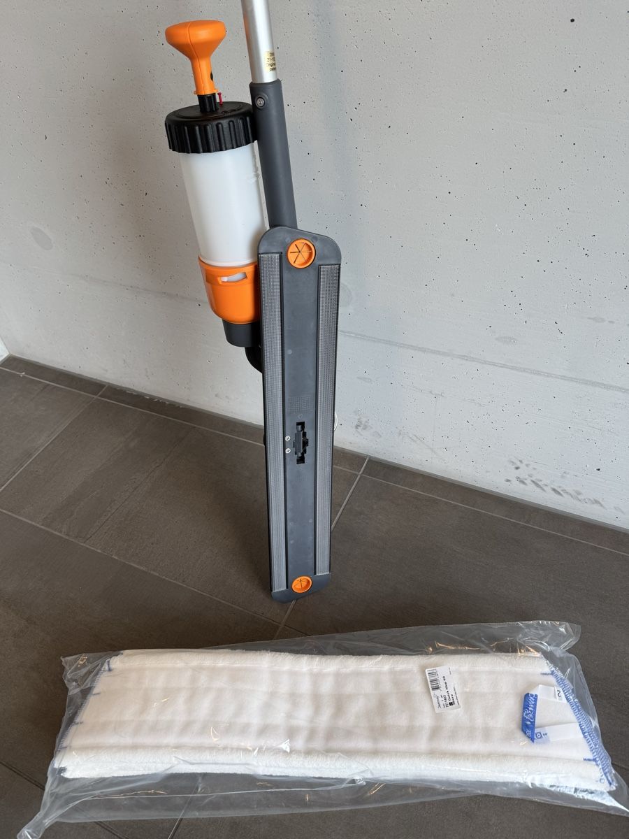 Altro in Apparecchi per la pulizia: TASKI VersaPlus 2.0 Spraymoppgerät – Nuovo (secondo la descrizione) da Wil SG venduto da inn_9tbd