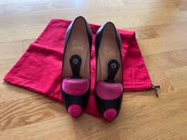 Christian Louboutin Pumps schwarz Grösse 37