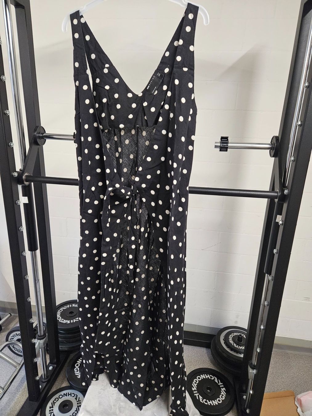 Vestiti: Kleid Wickelkleid Gr. 36 – Usato da Embrach venduto da Lilly2021 1