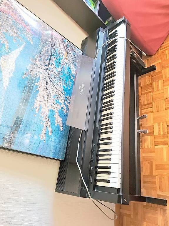 Musikinstrumente: Piano Yamaha Clavinova  – Gebraucht aus Lausanne von miz_7f8f 2