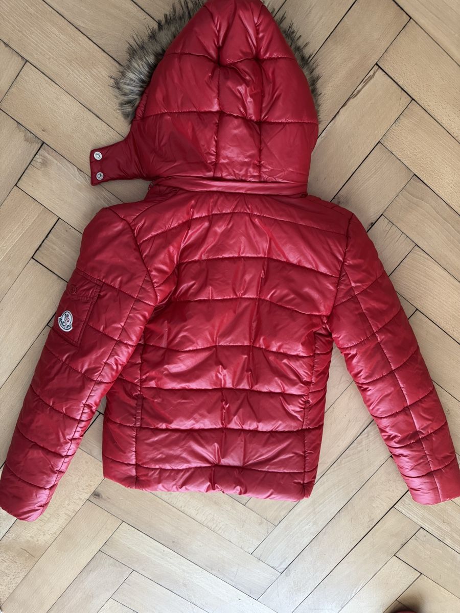 Moncler Jacken: Moncler Winterjacke Rot Grösse S – Neu (gemäss Beschreibung) aus Zürich von sus_v5mt 5
