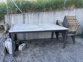 Tisch Holz/Alu 150/200cm inkl. Stühle