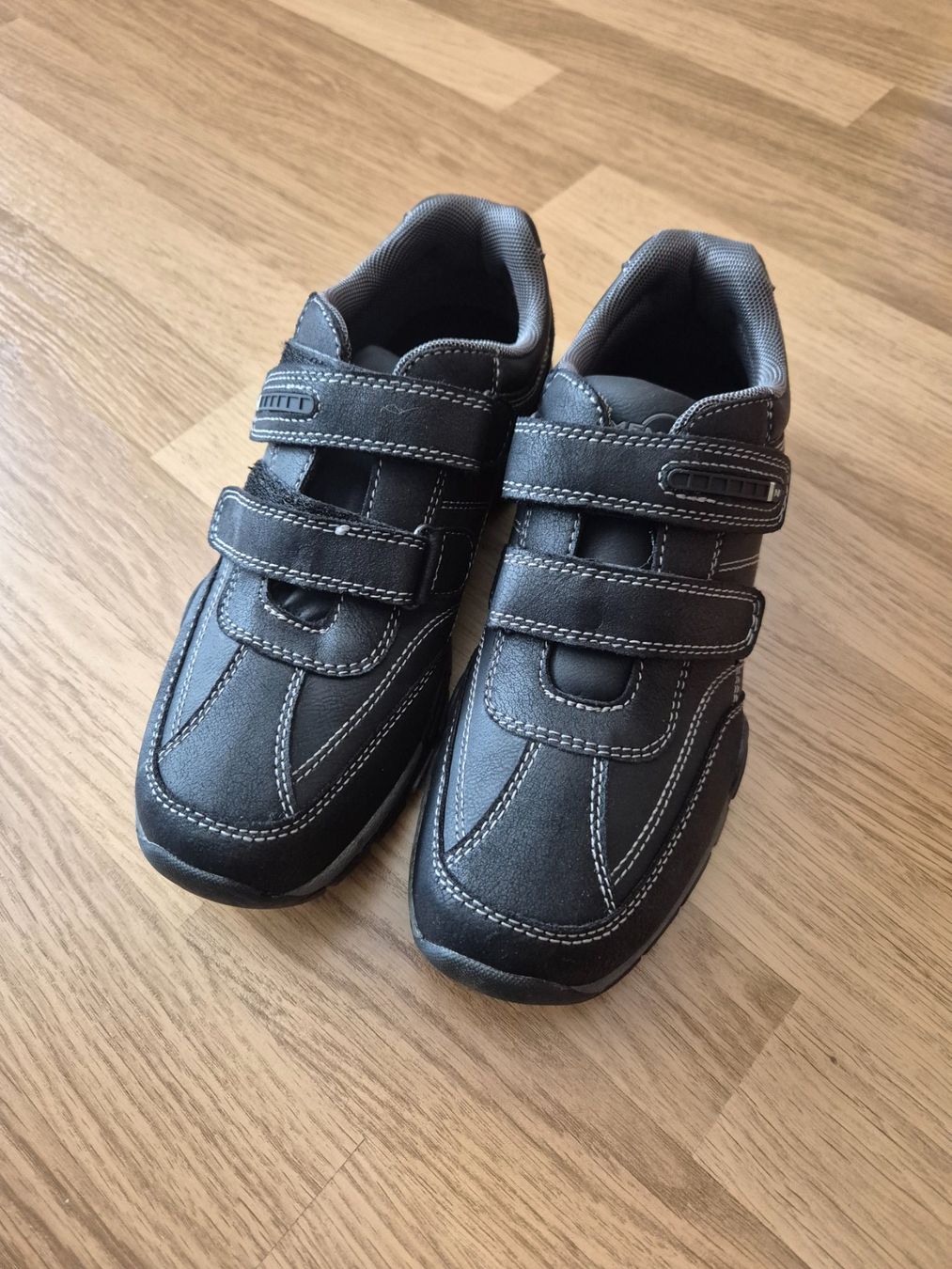 Scarpe da donna: Memphis One, neuwertig, Grösse 42 – Nuovo (secondo la descrizione) da Langenthal venduto da Polarisstern