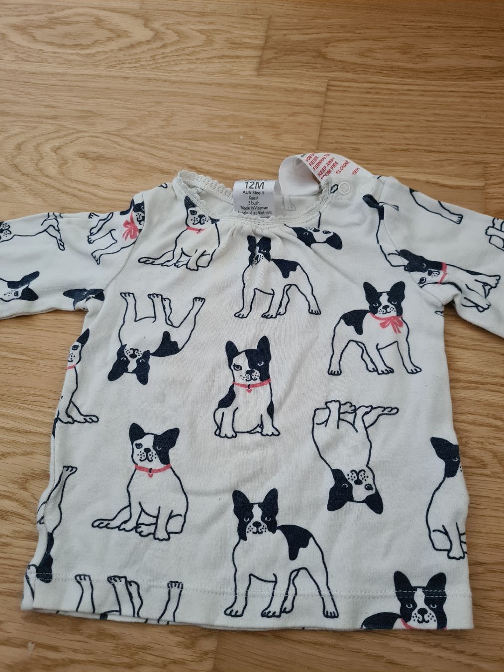 Maglioni & Felpe: Langarmshirt mit Hunde-Print Grösse 12M – Usato da Horw venduto da Mirii91 1