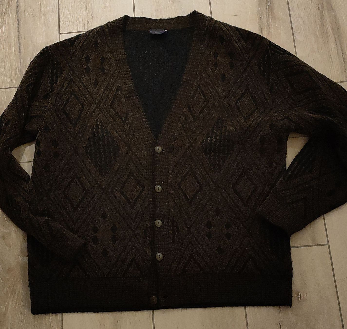 Pulls & Sweat-shirts: Herren Strickjacke Grösse XXL – D'occasion à Gipf-Oberfrick par minini