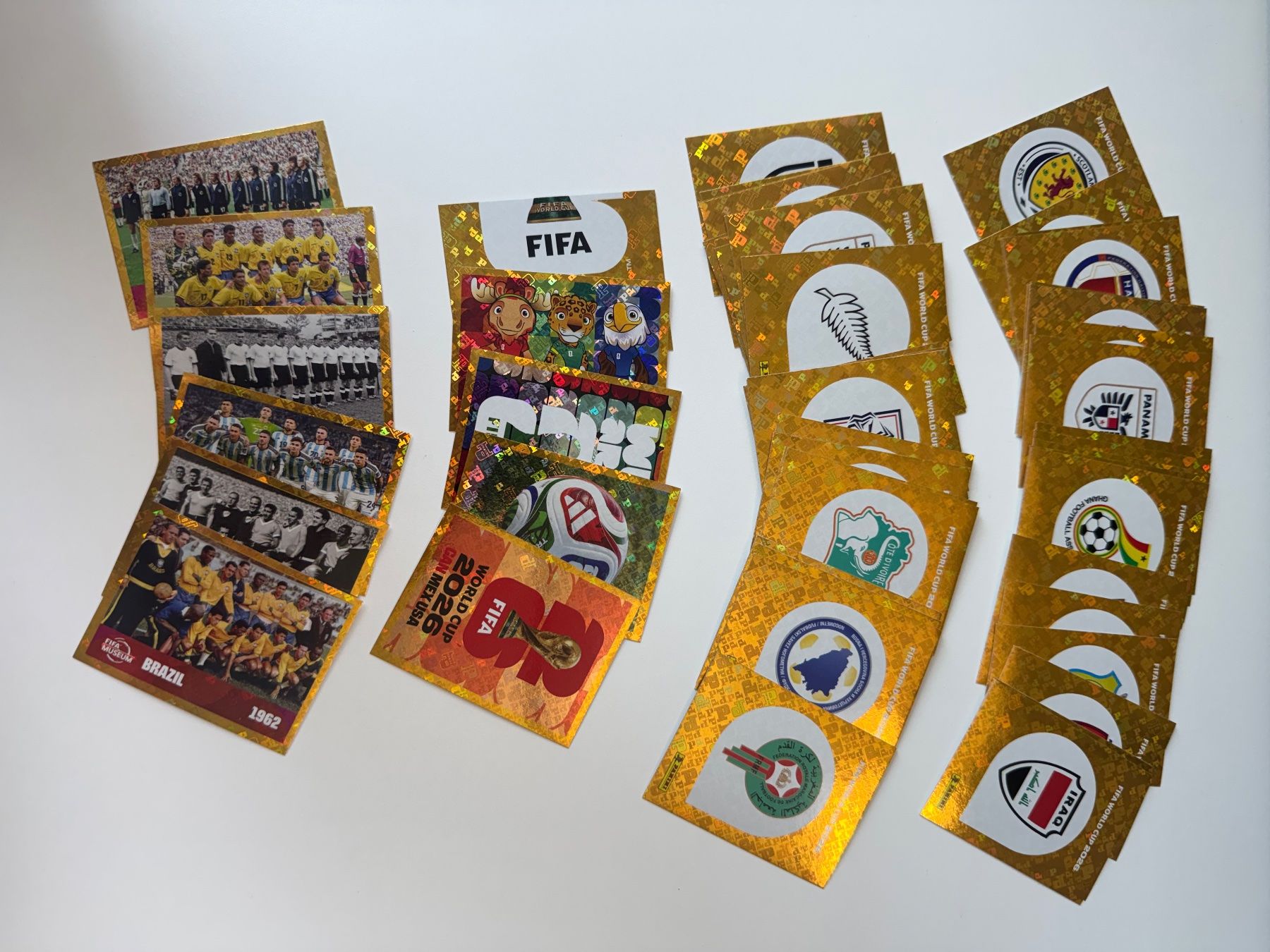 Panini Carte collezionabili: Ca. 600 Panini WM 2026 Sticker – Nuovo (secondo la descrizione) da Bern venduto da YB2590