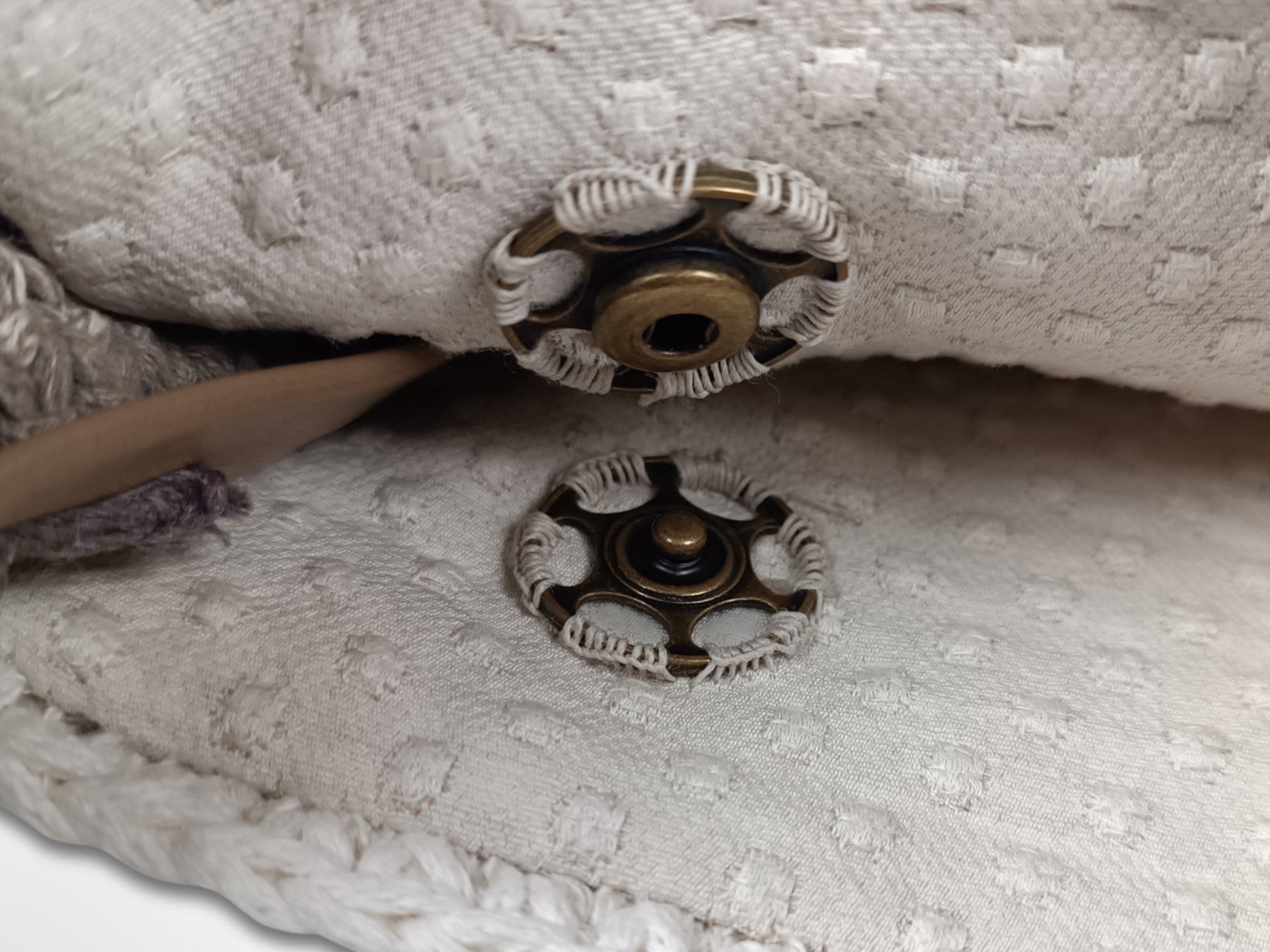 Borse da donna: Gehäkelte beige-braune Handtasche – Usato da Suhr venduto da Restwert_Suhr 2