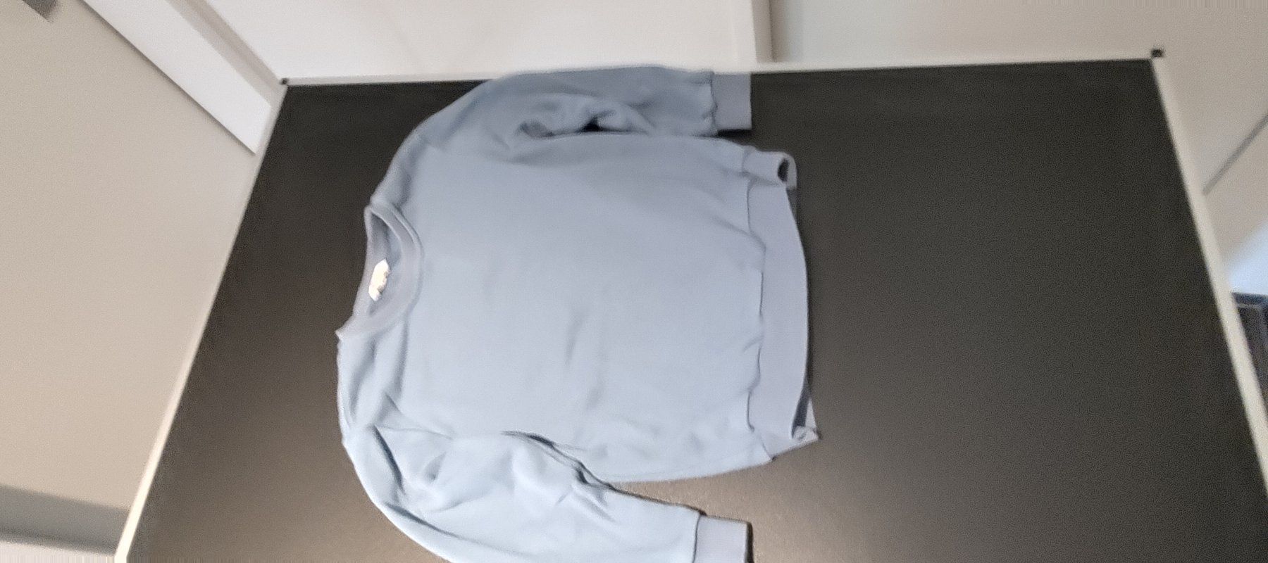 Shein Pulls et sweat-shirts: SHEIN Kinder Pullover Sweatshirt Blau Hellblau Grösse 128 – D'occasion à Felben-Wellhausen par Awallner