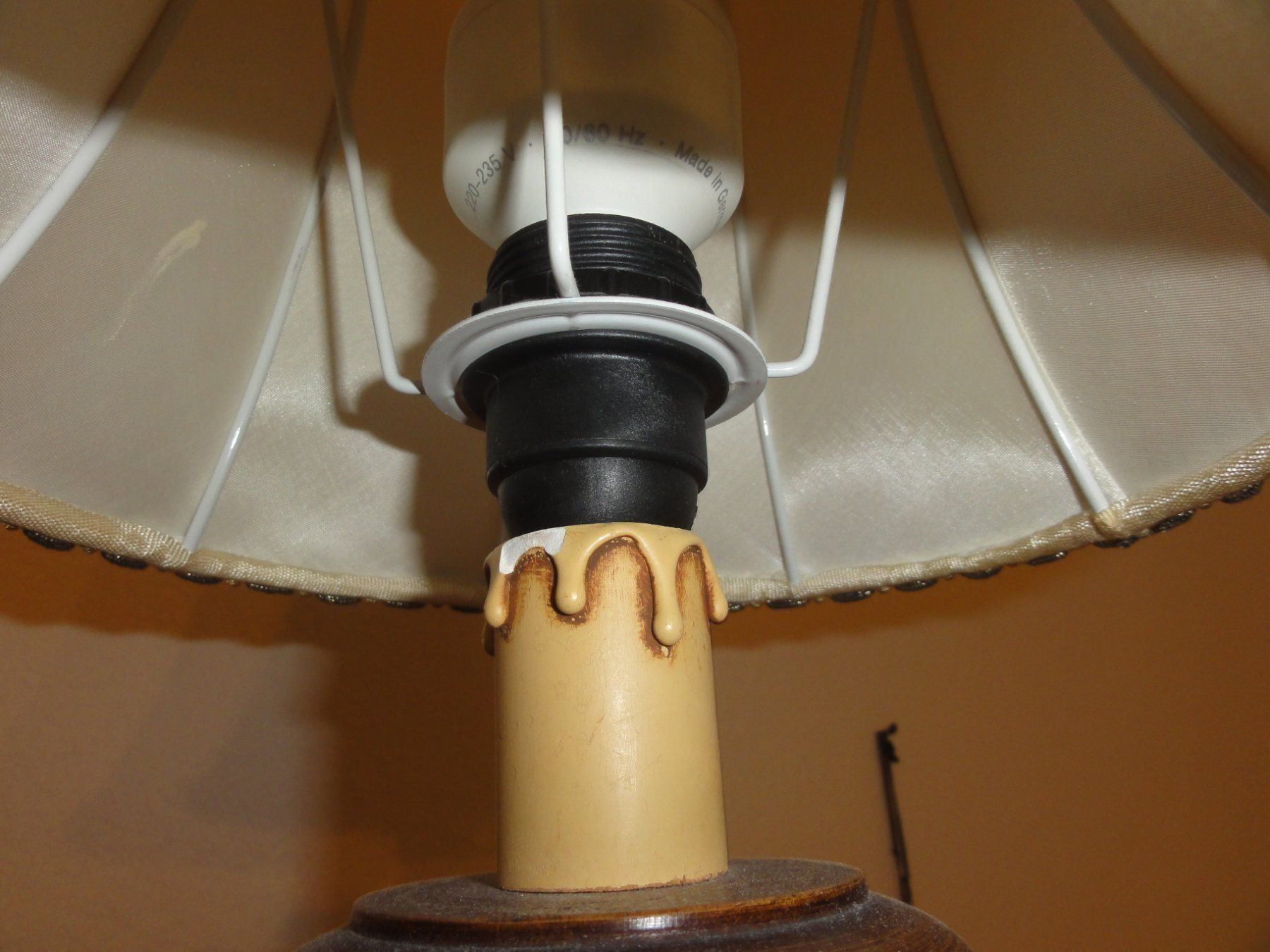 Lampade: Antike Ständerlampe – Usato da Steffisburg venduto da Robinh.17 2