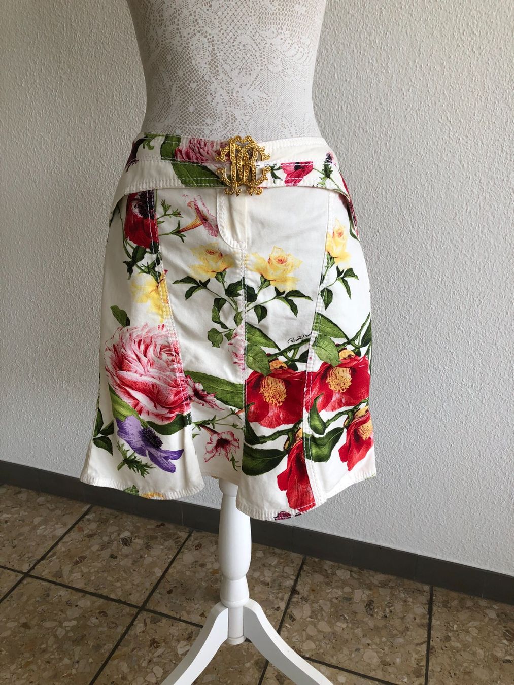 Gonne: Jupe Roberto Cavalli Grösse IT 44 – Usato da Oberkulm venduto da Seaside2018