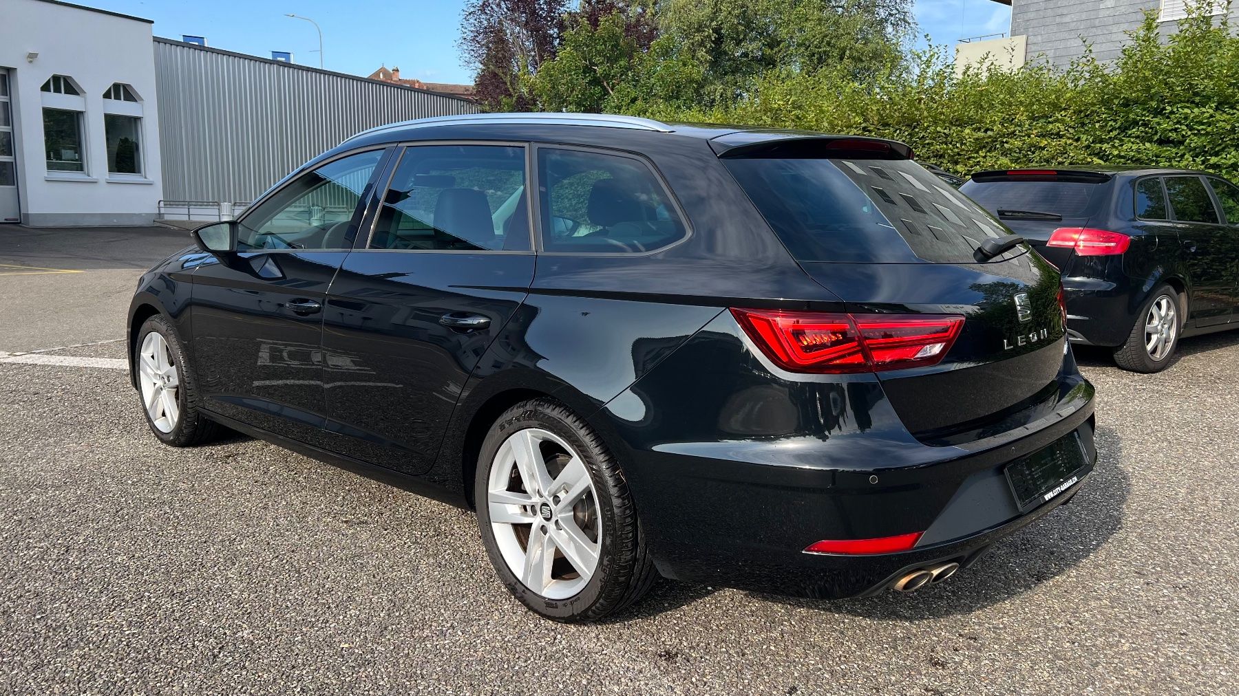 Seat Automobili: Seat Leon ST 2.0 TDI 184PS FR DSG – Usato da Goldach venduto da CityGOAuktion 3