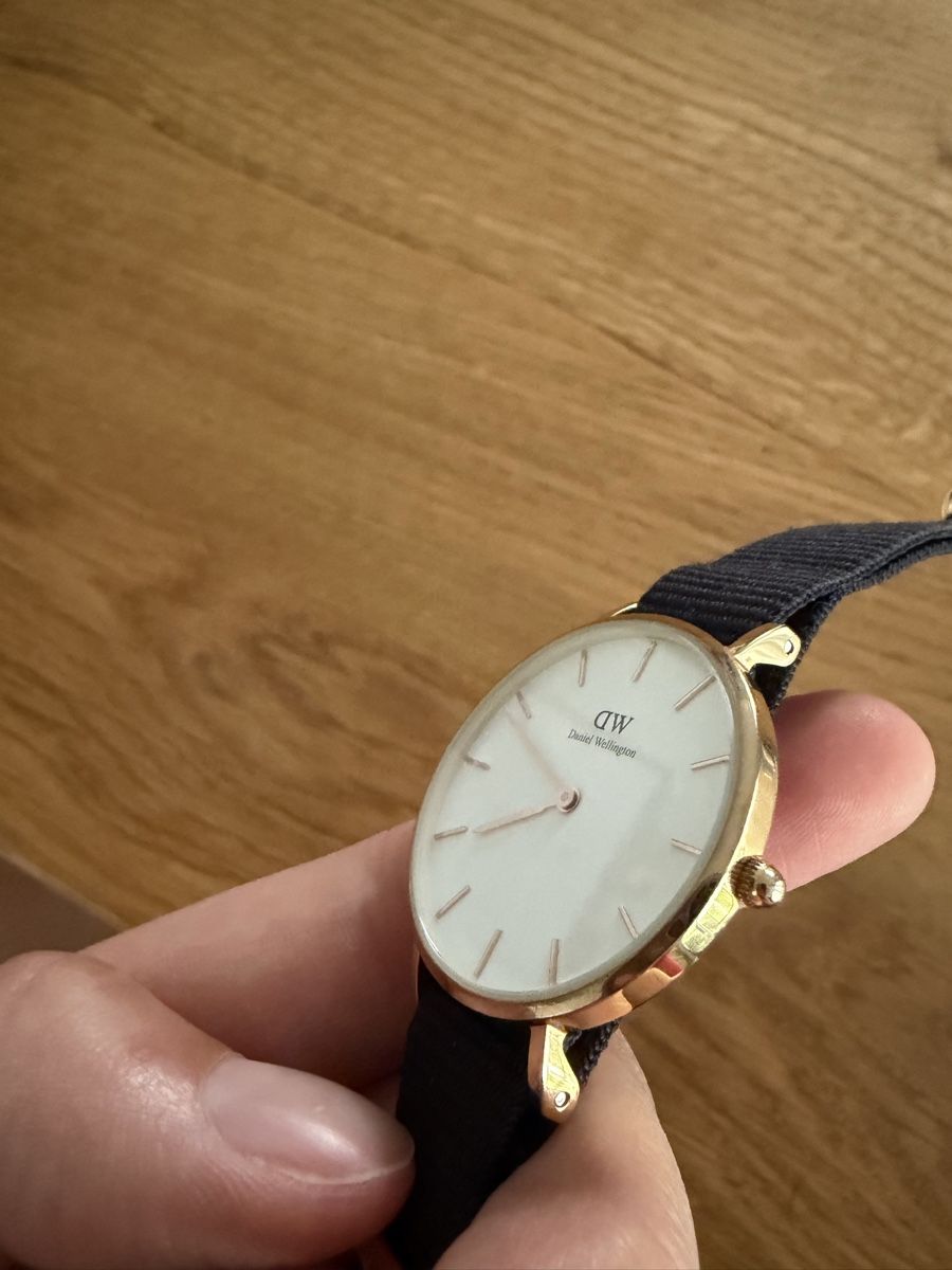 Daniel Wellington Uhren: Daniel Wellington Uhr  – Gebraucht aus Henau von martina_1998 2