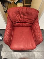 Comfortable Red Velvet Armchair - Perfect for Winter!
