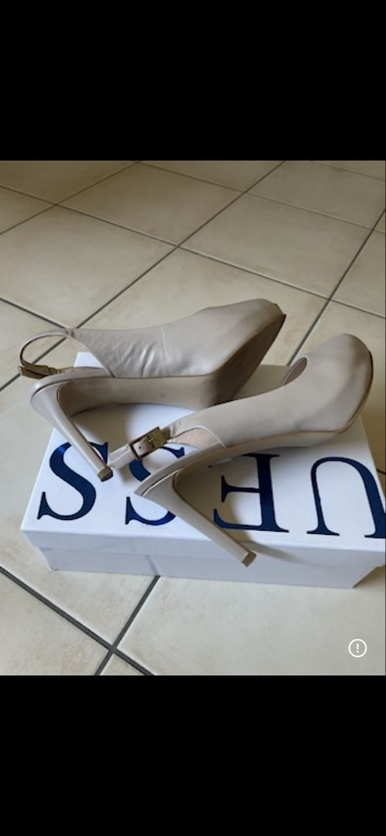 Guess Scarpe da donna: Sandali Guess 38 – Usato da Gorduno venduto da cha_9lgw 1