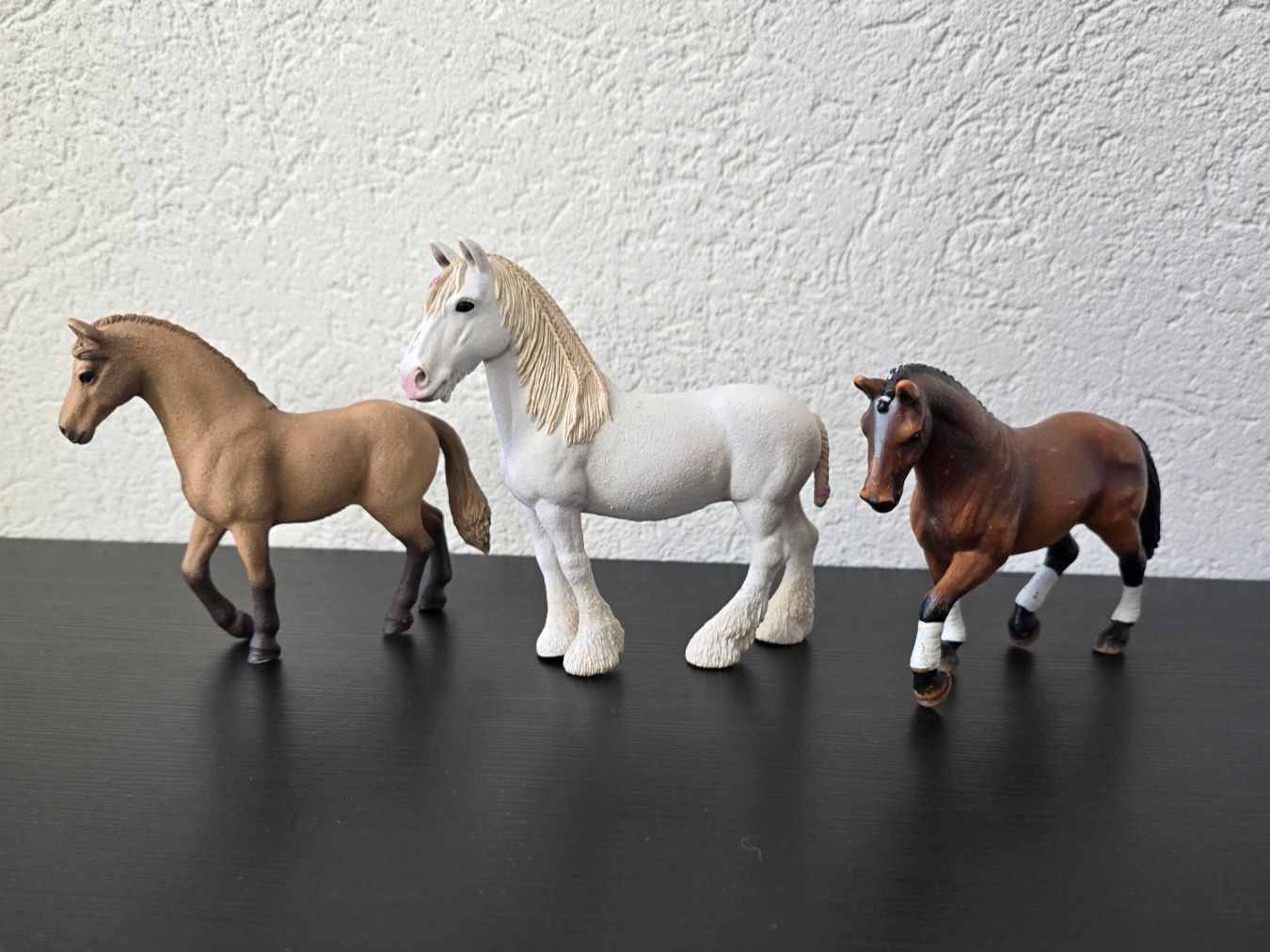 Schleich Giocattoli: Chevaux Schleich - Lot de 3 – Usato da Ursy venduto da cri_s22p