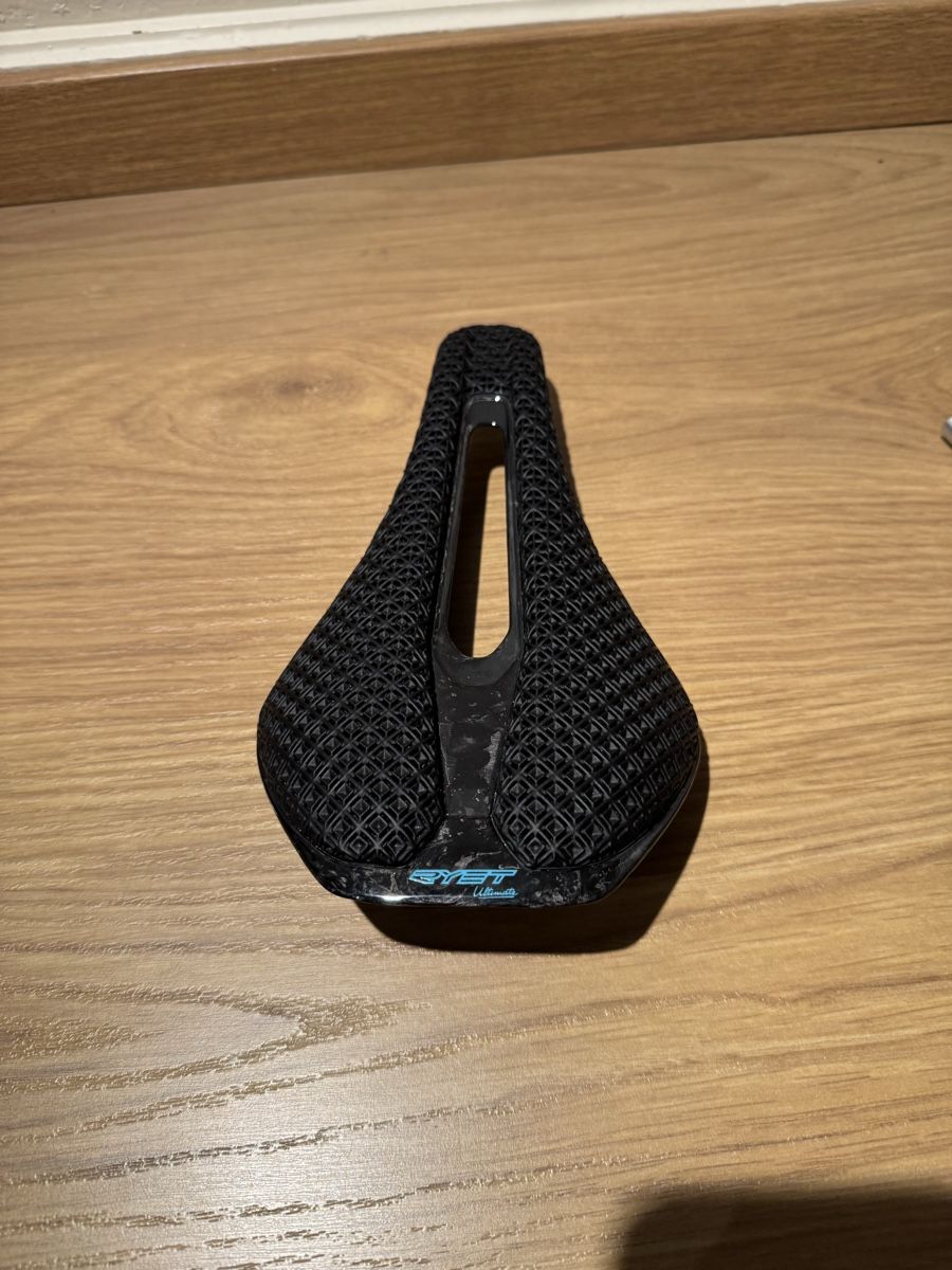 Ersatzteile: Ryet Velosattel – Neu (gemäss Beschreibung) aus Zürich von Fab_gn77