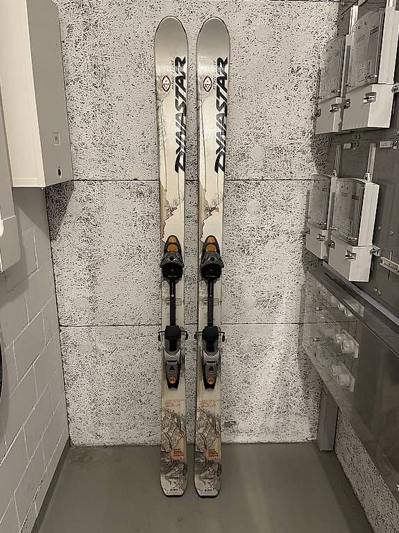 Sci: Dynafit Touringski Ski 182cm – Usato da St. Gallen venduto da steppenpferdchen