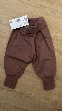 Neu Lilano Wolle/Seide Pumphösli mauve Grösse 68