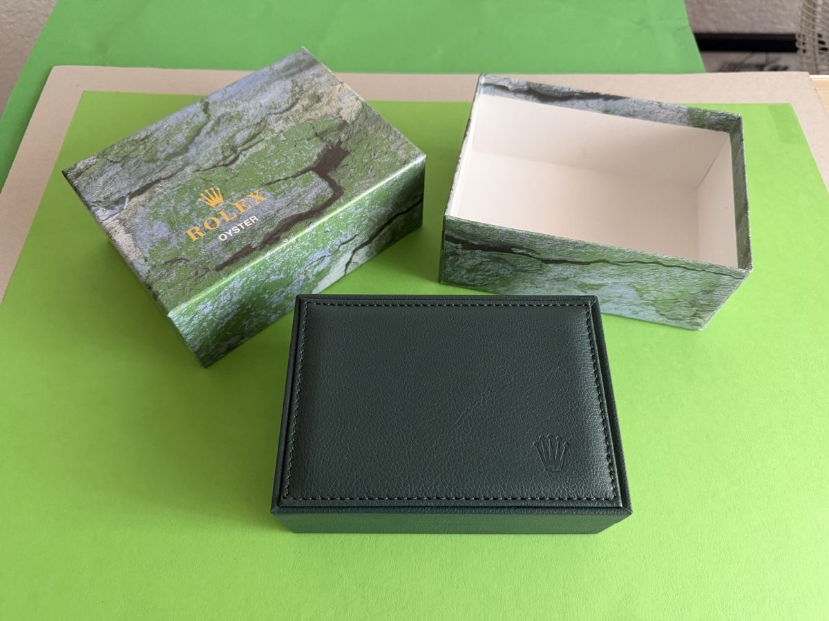 Rolex Orologi: Rolex Box model 68.00.08 – Usato da Bassecourt venduto da 59.00chf 2