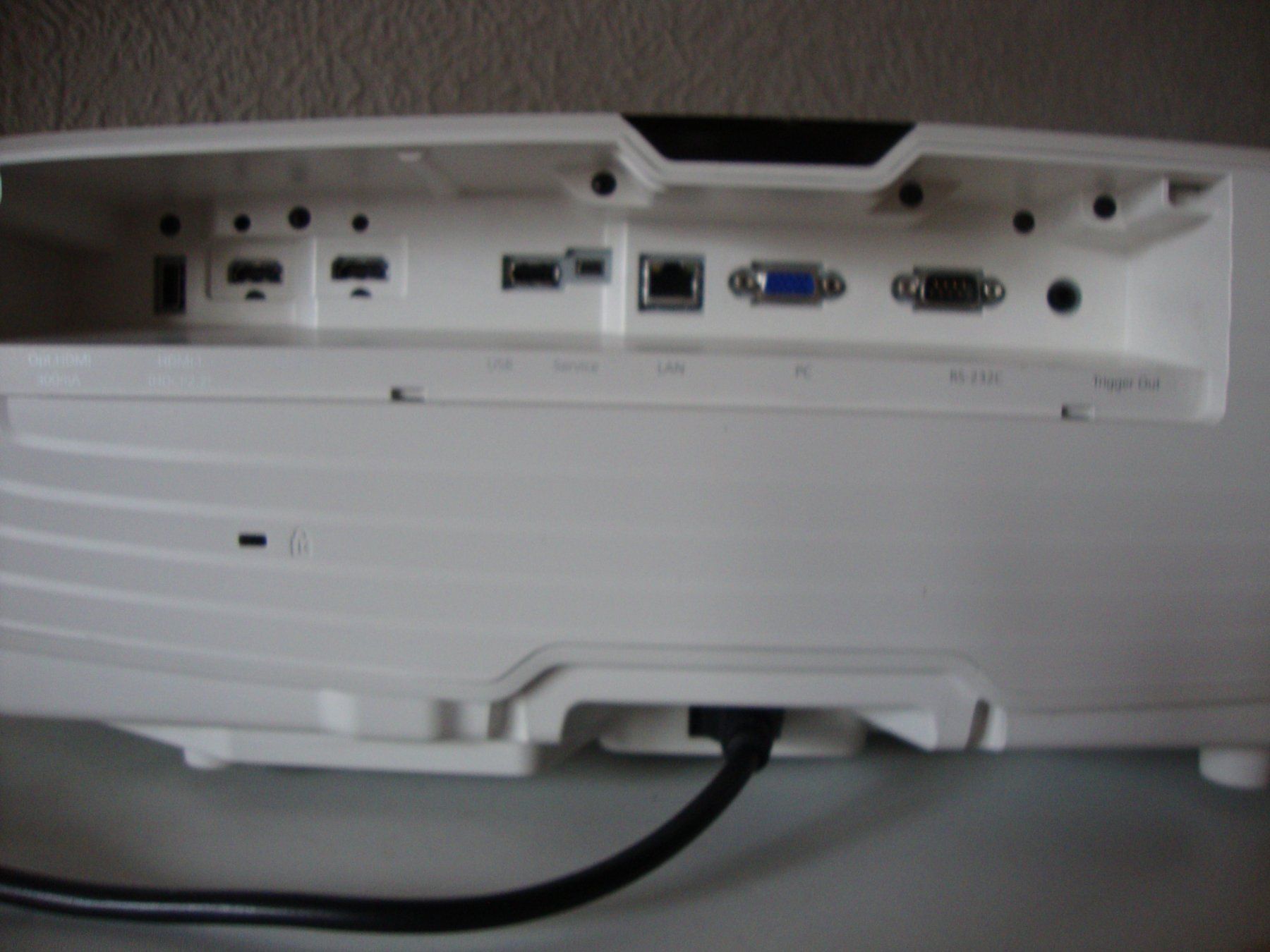 Epson Videoprojektoren: Epson TW7300 Projektor – Gebraucht aus Luzern von val_9ngc 2