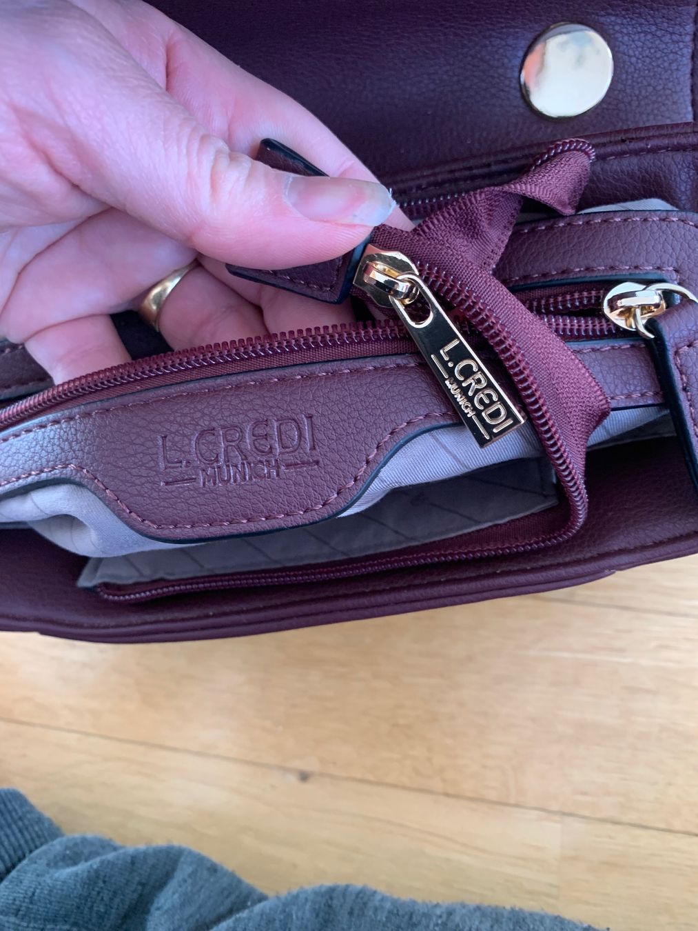 Borse da donna: Tasche von L‘credi – Nuovo (secondo la descrizione) da Flawil venduto da luckystar8 7
