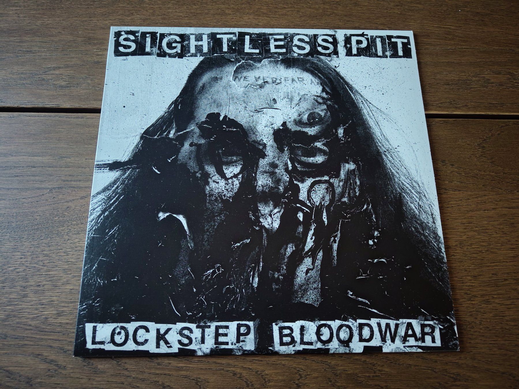 Dischi in vinile: Sightless Pit - Lockstep Bloodwar – Usato da Wasterkingen venduto da Palu17