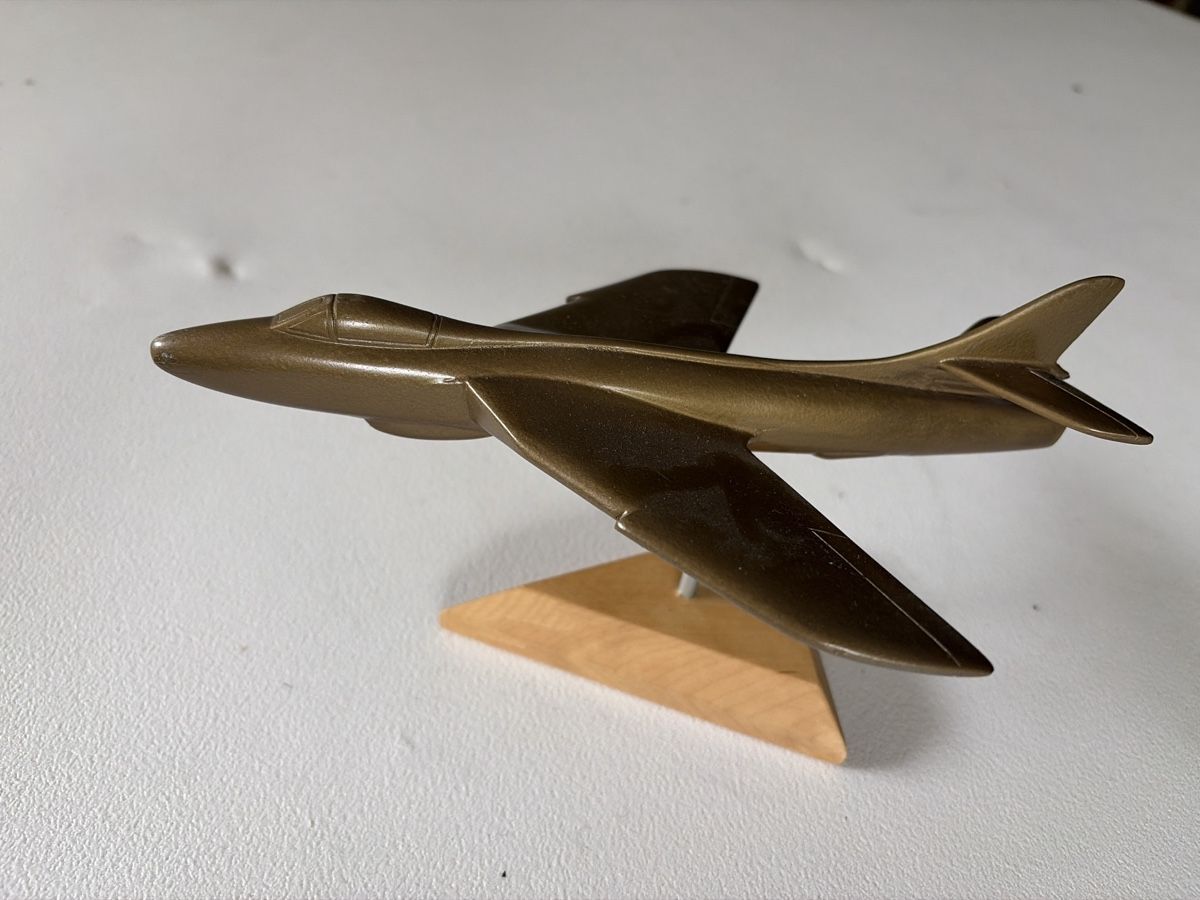Kit di modellismo & Modellini statici: Hunter Modellflugzeug  – Usato da Grellingen venduto da Toyhamster