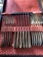 Antikes Besteckset KGB mit Holzkasten 60er