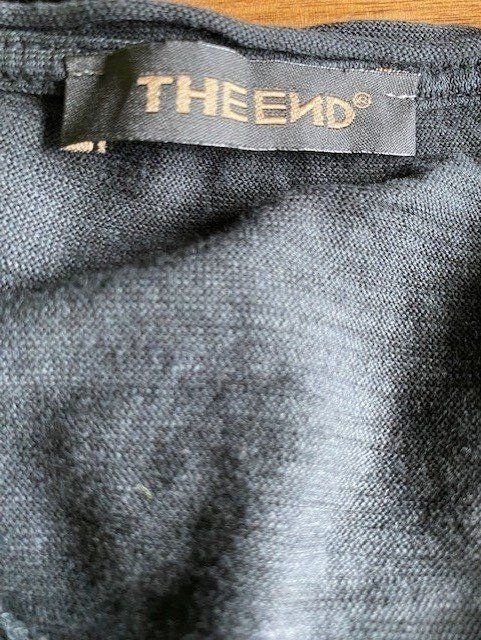 T-shirt: T - Shirt The End Gr. S – Usato da Schnottwil venduto da Garuso 1