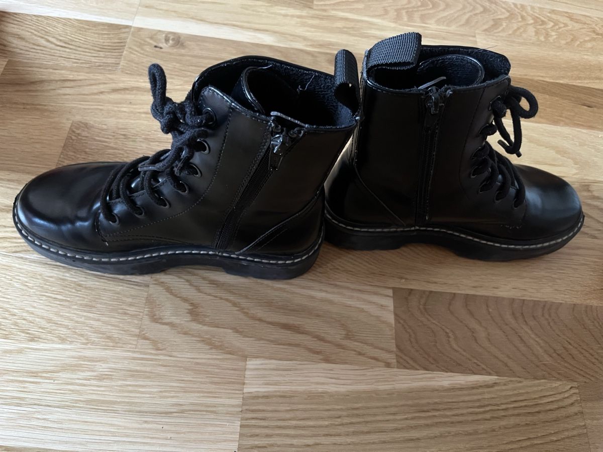Schuhe für Mädchen: Chunky Schnürstiefel für Mädchen – Gebraucht aus Zürich von Dita06 2