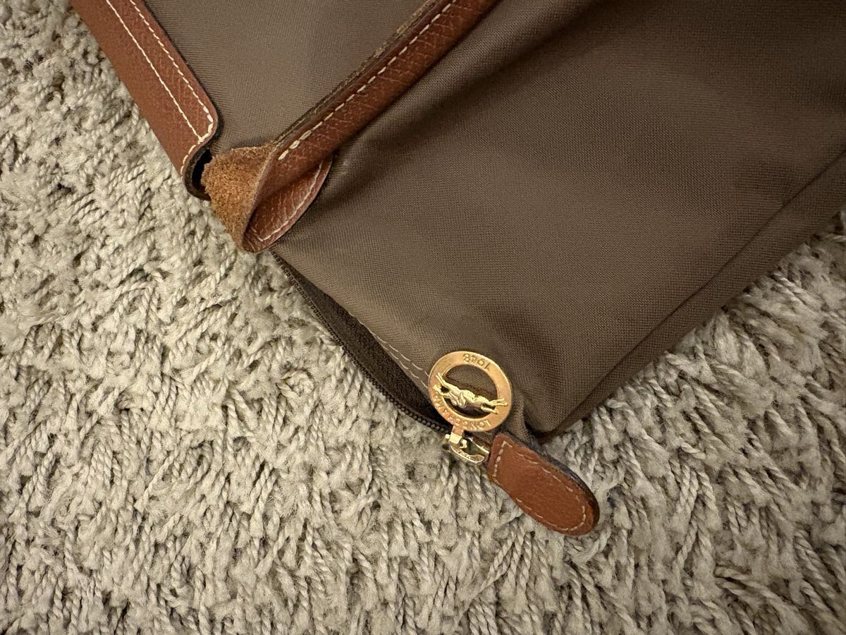 Borse da donna: Sac longchamps kaki taille S – Usato da Mont-sur-Lausanne venduto da Julie_cty 1