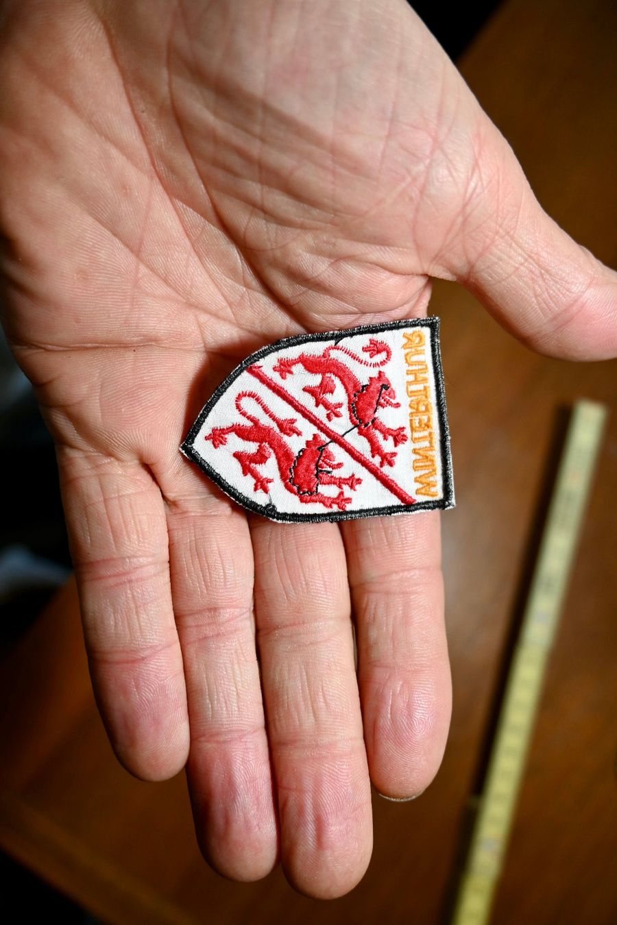 Swiss Placchette & Badge: WAPPEN  Winterthur PATCH badge AUFNÄHER klein – Usato da Pfaffhausen venduto da mono_rec 2